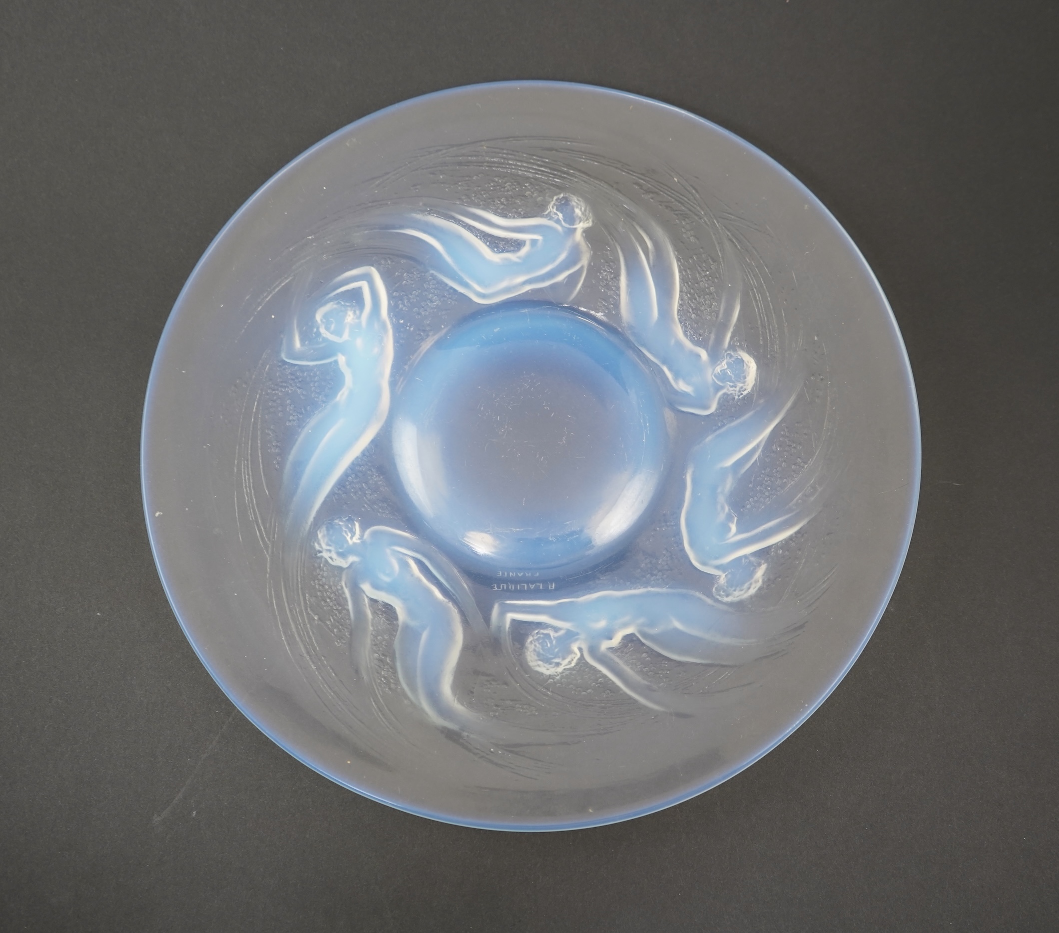 René Lalique: An 'Ondines' opalescent glass dish